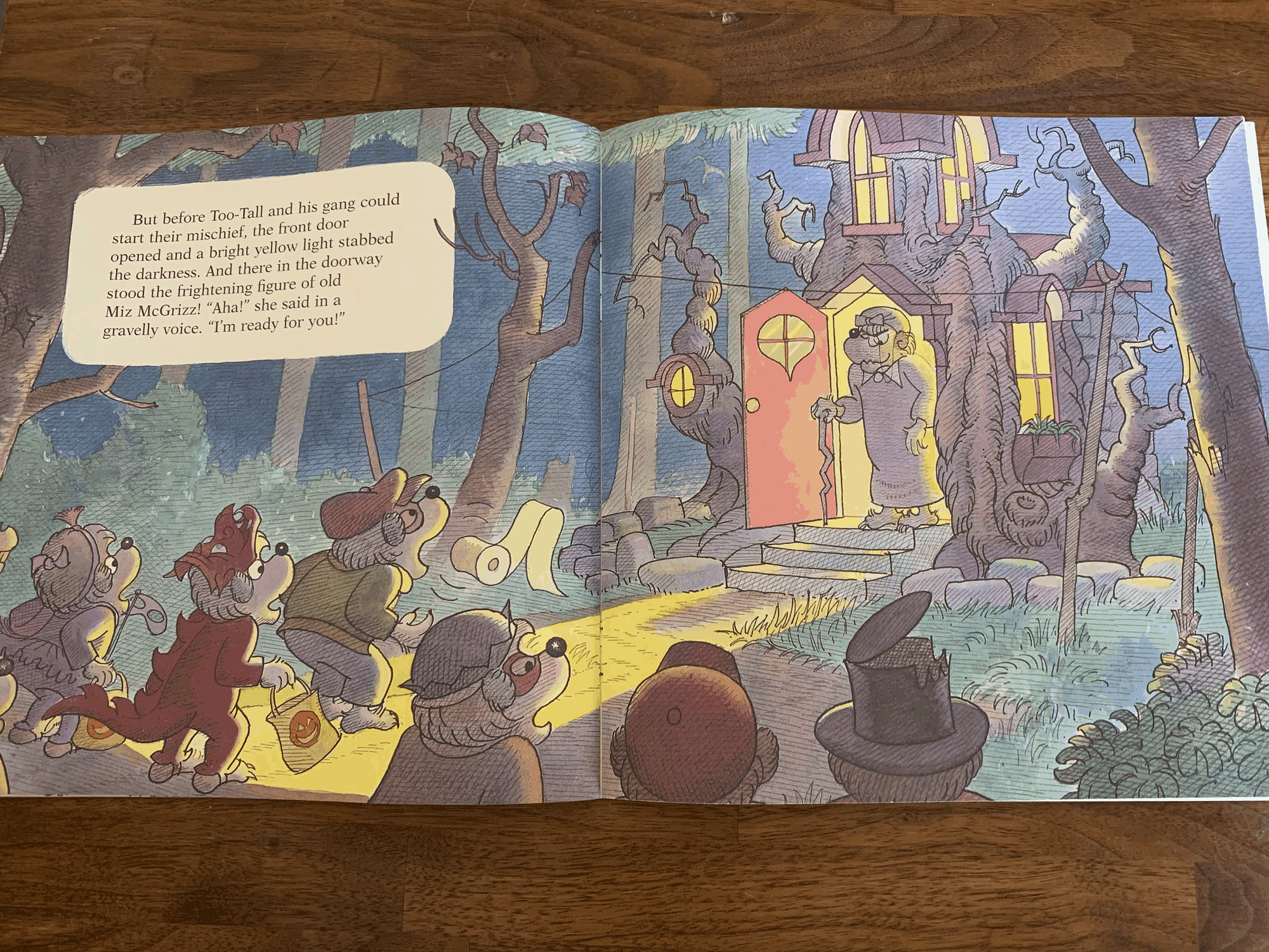 Another page from inside The Berenstain Bears Trick or Treat
