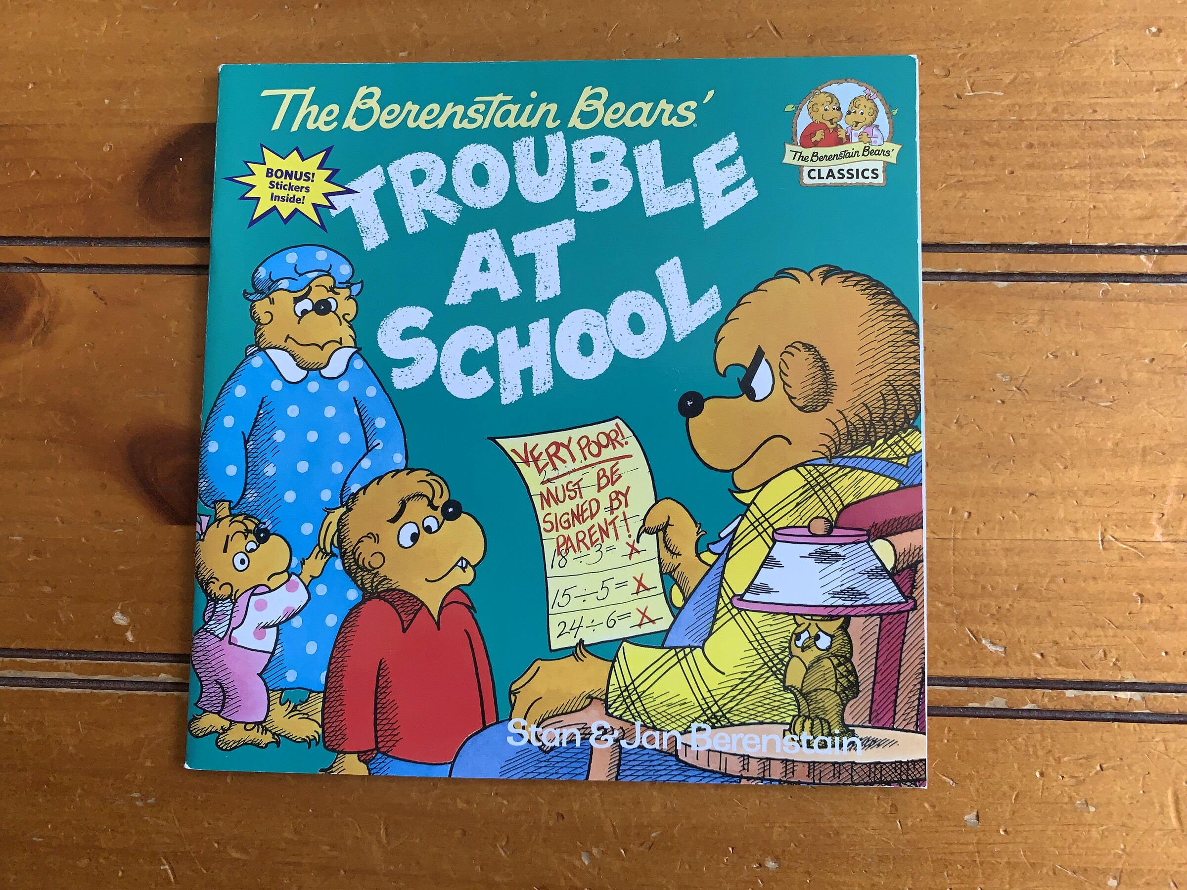 The cover of The Berenstain Bears' Trouble at School